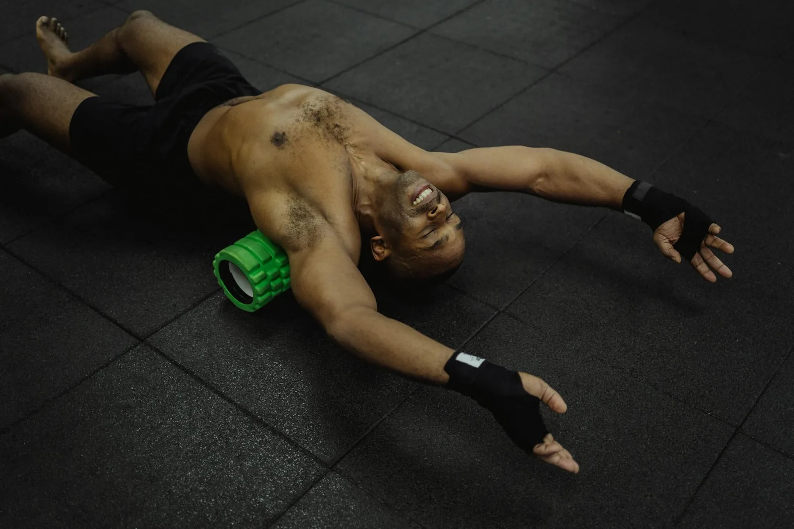 Foam rolling ja rauhallinen liike käynnistävät palautumisen treenin jälkeen