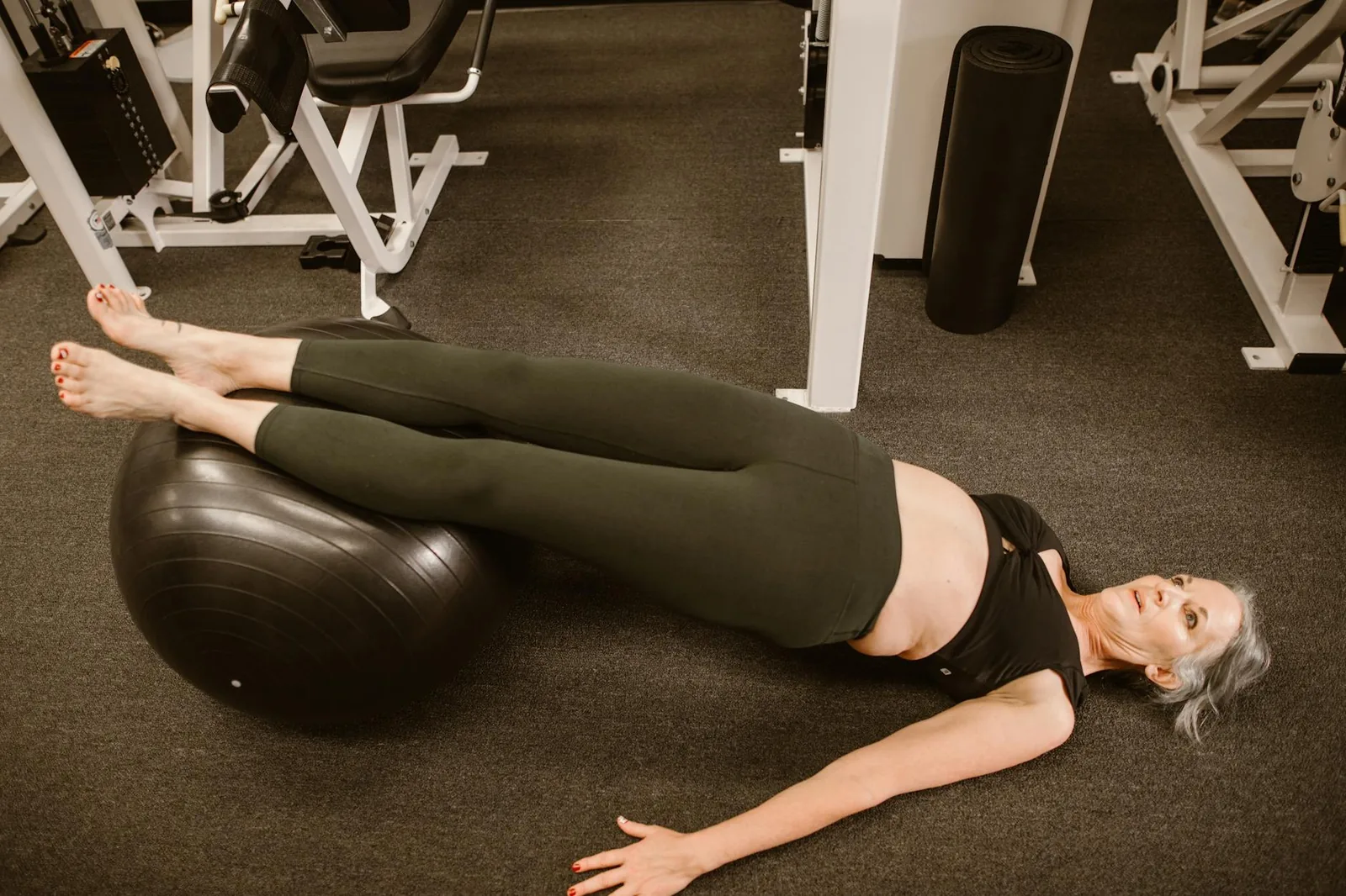 Keskivartalon hallinta rakentuu vaiheittain, kun hengitys ja liike alkavat toimia yhdessä